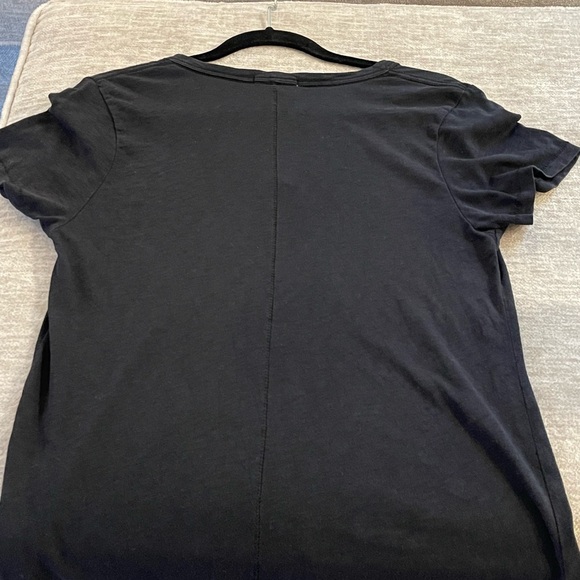 Rag-Bone THE SLUB V NECK ORGANIC PIMA COTTON BLACK T-SHIRT - Picture 6 of 10